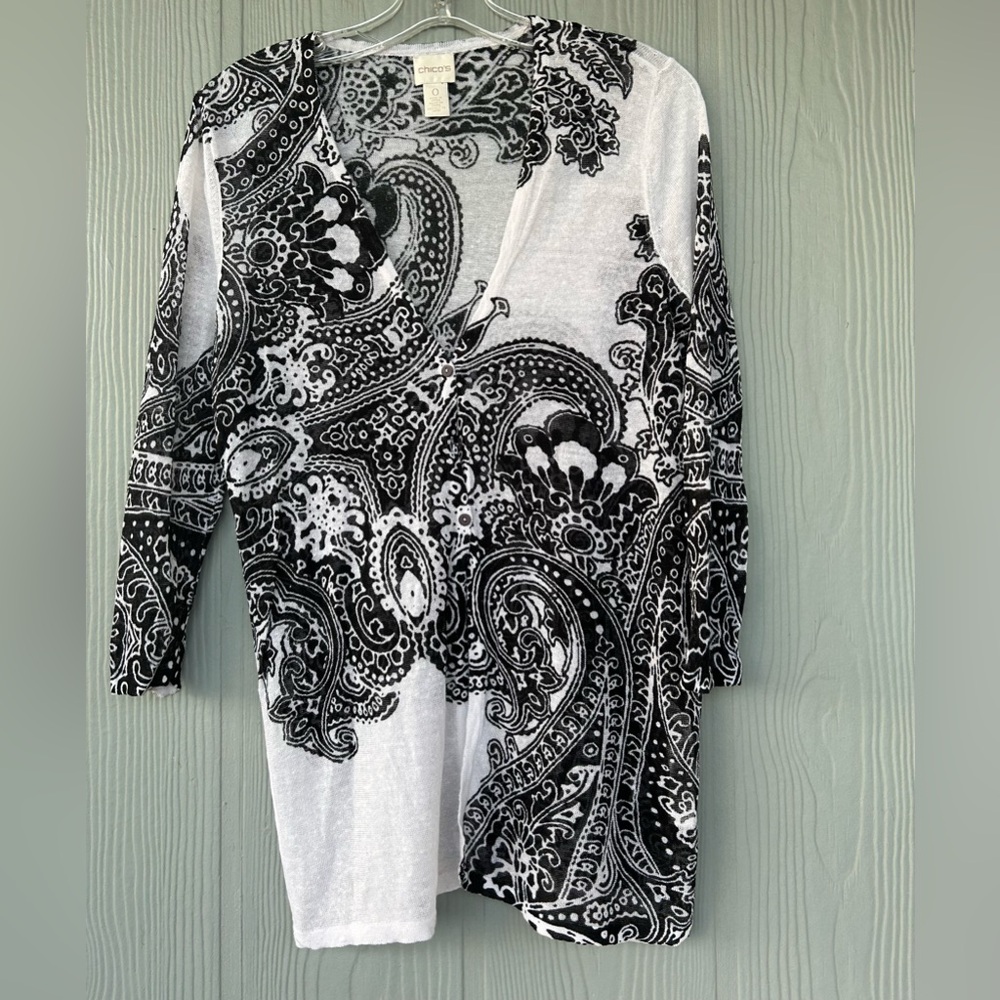 72. Chico’s  Women’s white and black paisley pattern 3/4 Sleeve Cardigan 
Size2
